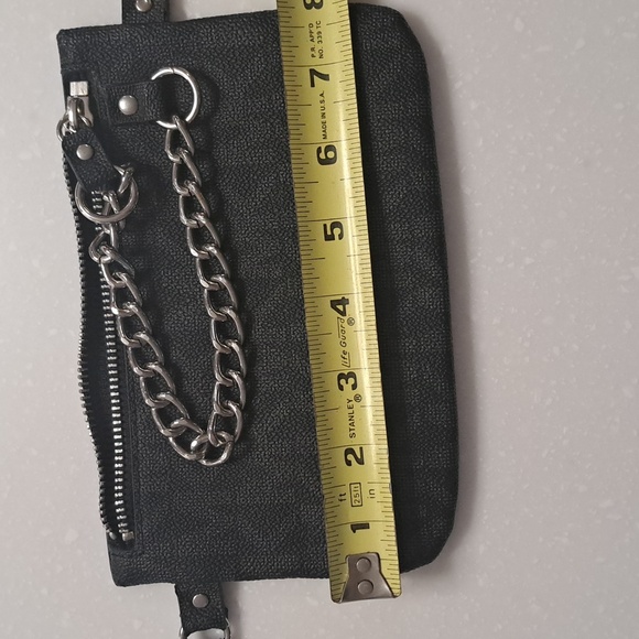 Michael Kors,belt bag, black,very cool hardware ,slim, - Picture 5 of 5